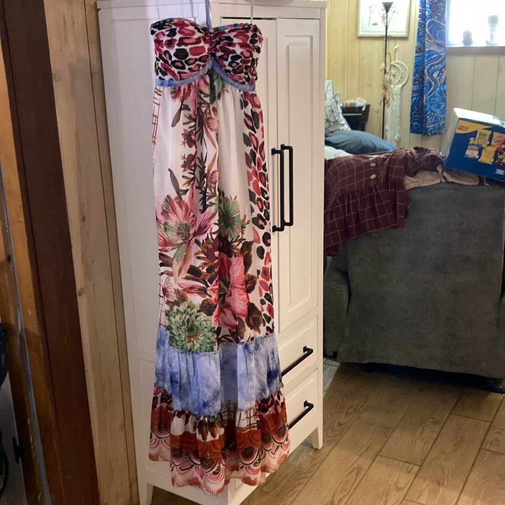 Best-Emilie maxi dress, SM/MED. Floral and animal print - Picture 1 of 7